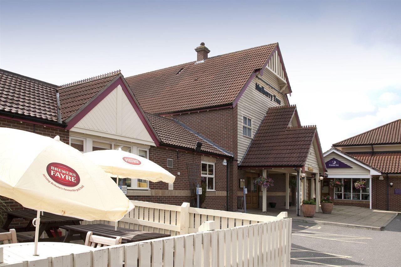 Premier Inn Braintree - A120 Exterior photo