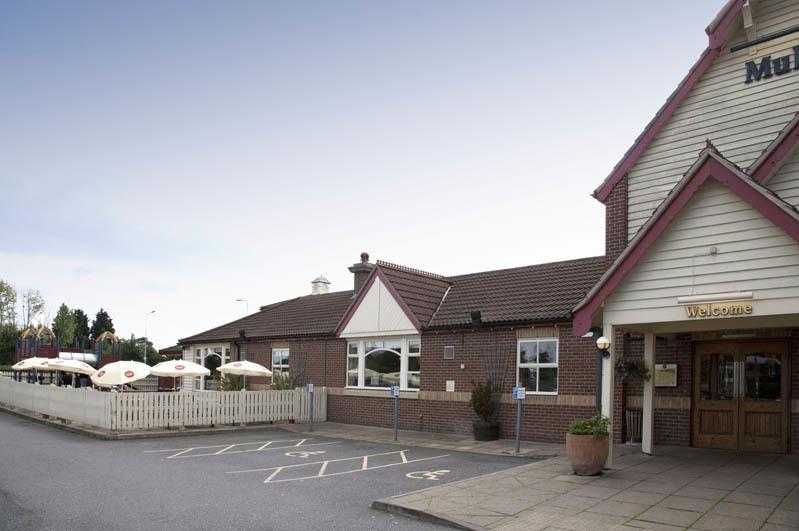 Premier Inn Braintree - A120 Exterior photo